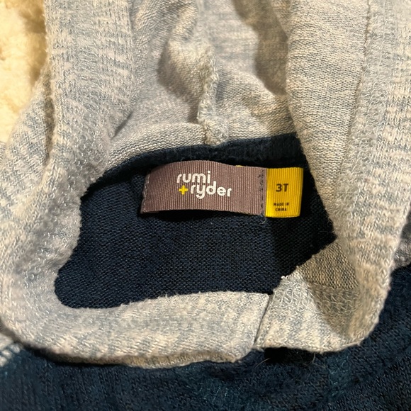 Toddler Boys Clothes - Picture 2 of 3